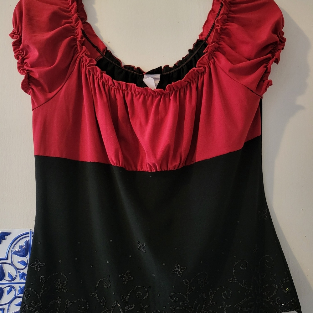 Cute Holiday Top 2000's
